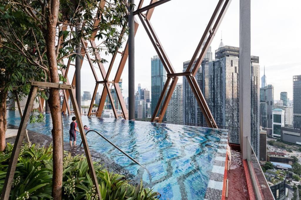 Klcc Musicalsty5Pax At Scarletzsuites Κουάλα Λουμπούρ Εξωτερικό φωτογραφία